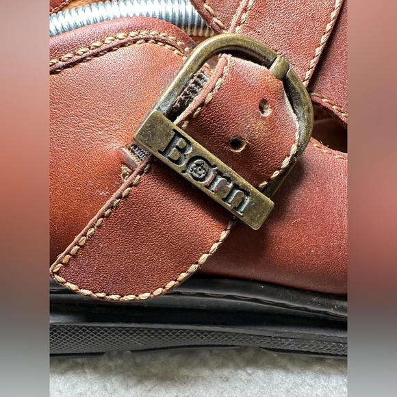 Born men’s sandals clogs loafers brown leather heavy thick outdoor strap 12 - Picture 8 of 14